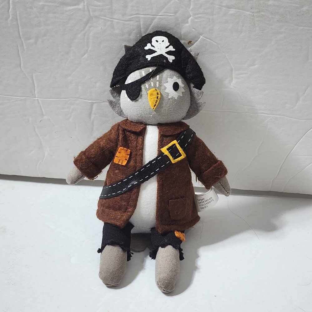 Target Halloween Pirate Owl Shelf Sitter Hyde & Eek 2021 Soft Doll 8"